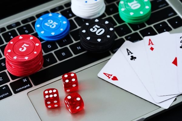 Ringkasan permainan fav777 termasuk slot dan pasar olahraga